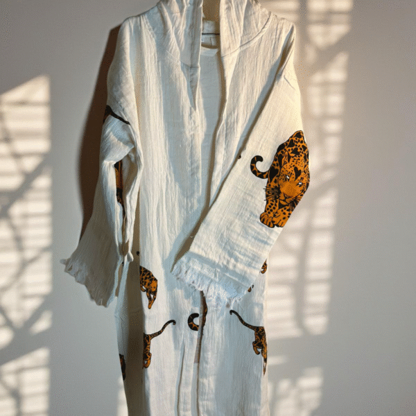 كيمونو انسياب الفهد (روب حمام)