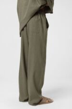 بنطلون لينين - زيتوني غامق