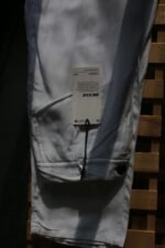 ⁦بنطلون - أبيض⁩ - الصورة ⁦2⁩